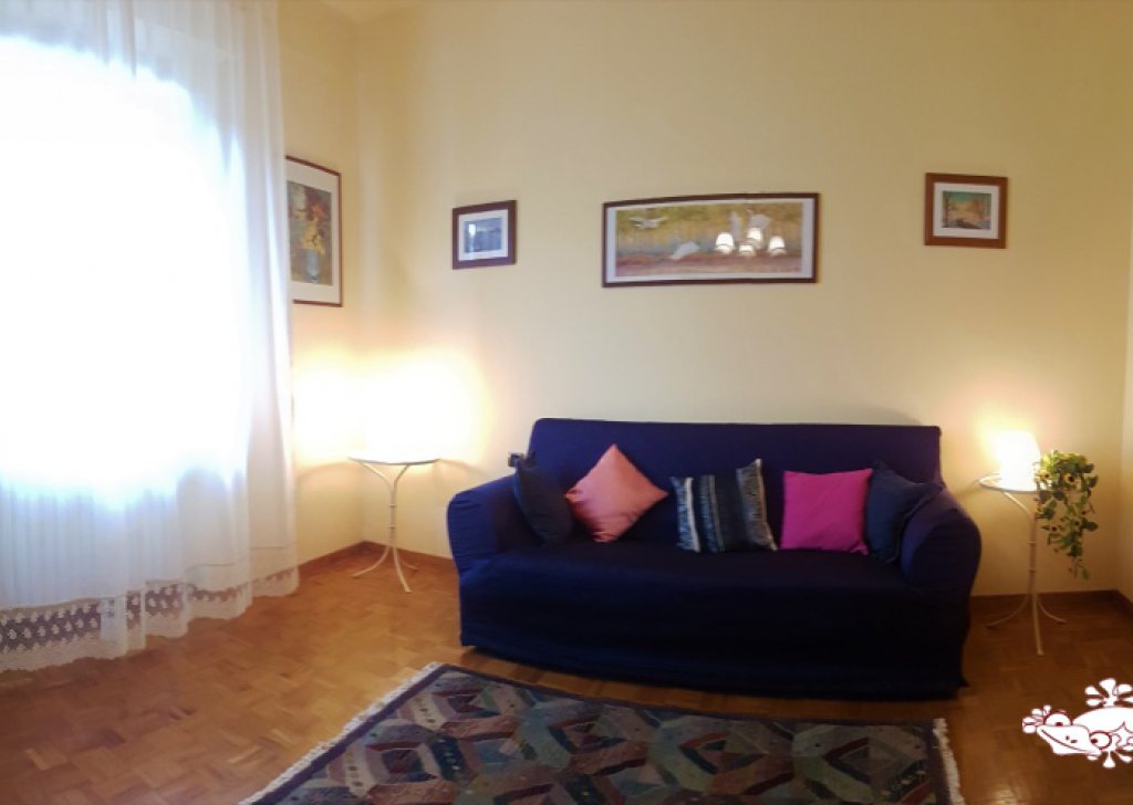 Vendita Appartamenti Tavarnelle Val di Pesa - Appartamento 92 Mq ottime condizioni con posto auto Località Residenziale