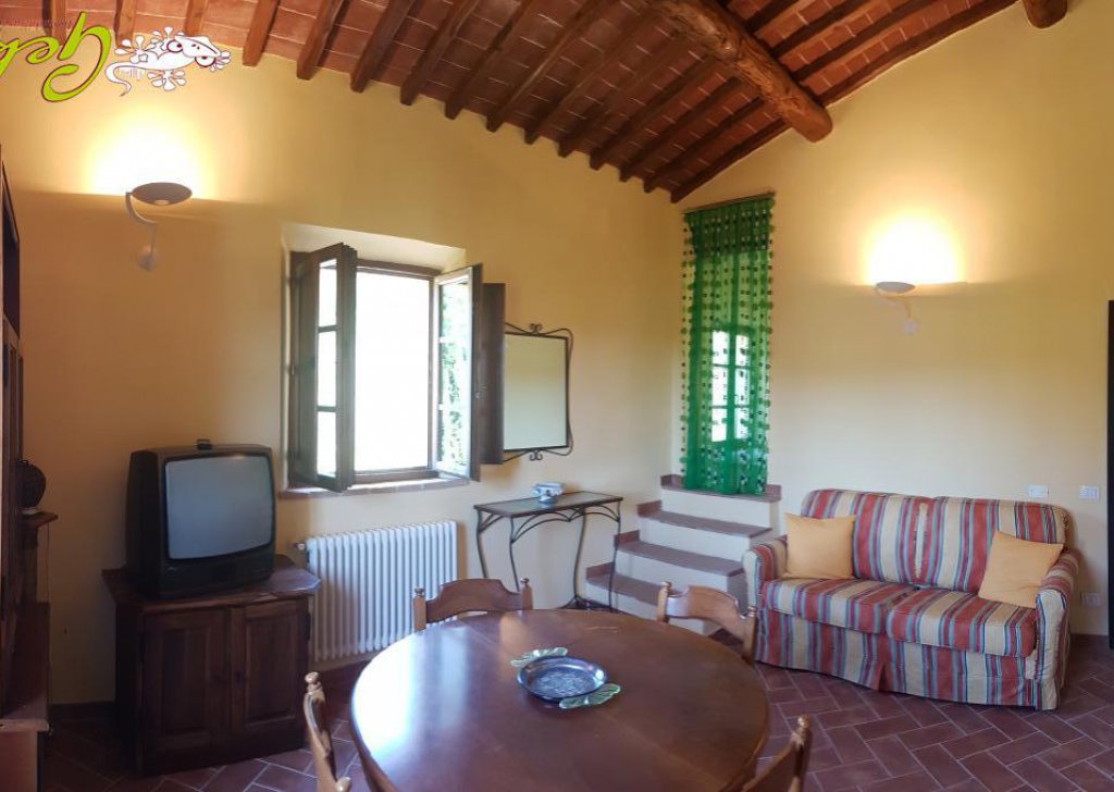 Houses in countryside for sale  140 sqm, San Gimignano, locality Campagna