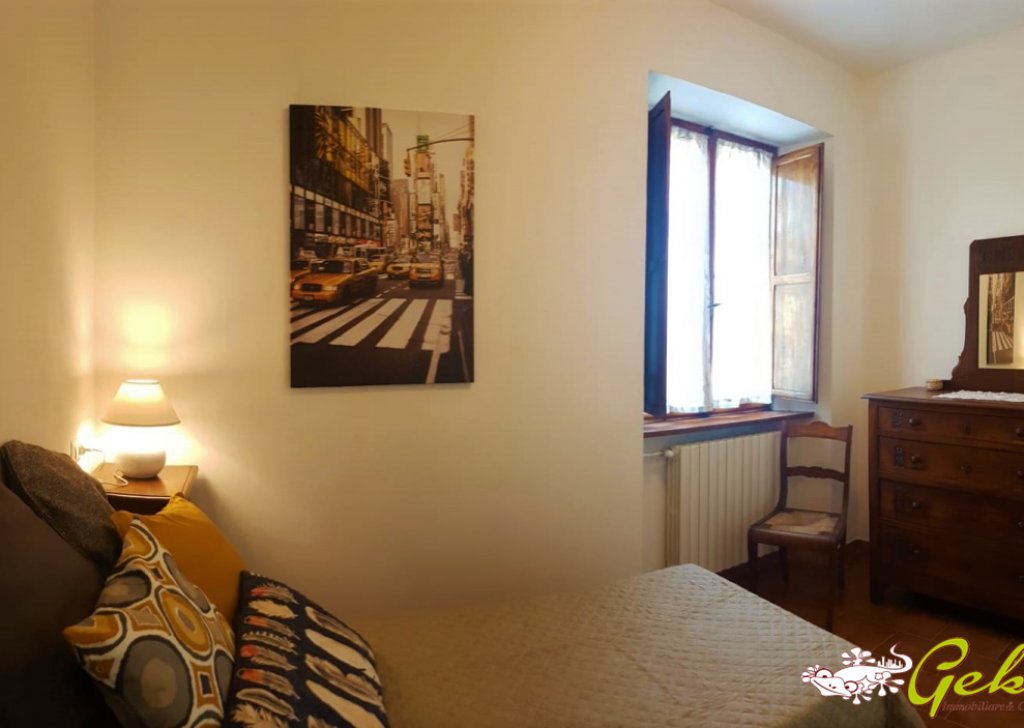 Apartments for sale  88 sqm, San Gimignano, locality Zona residenziale Fuori centro
