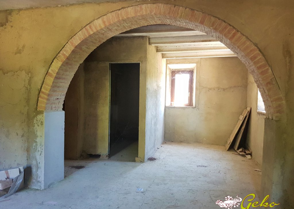 Sale Houses in countryside San Gimignano - FLAT 140 Sqm REFURBISHED Locality 