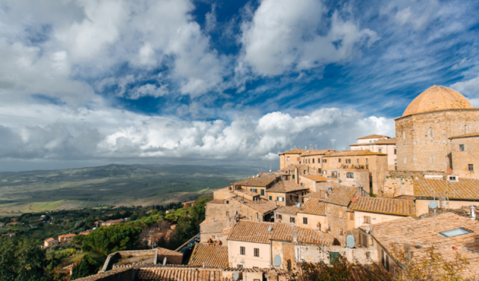 OPPORTUNITÀ DI INVESTIMENTO IMMOBILIARE A VOLTERRA