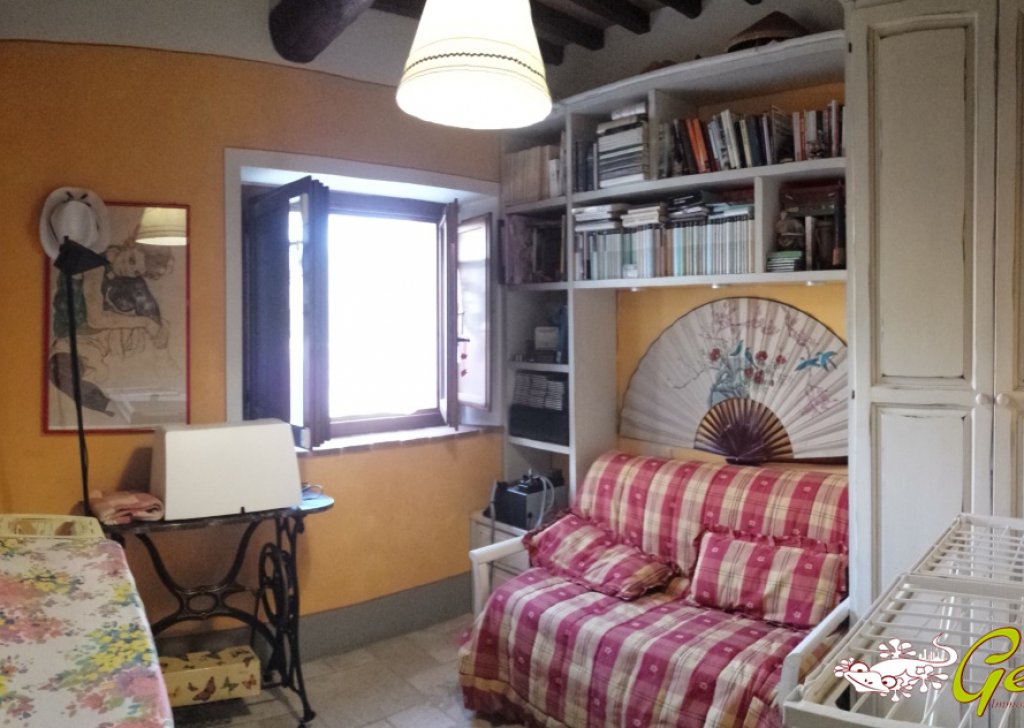 Sale Houses in countryside San Gimignano - Semidetached Barn for Sale  Locality 