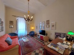 210 sqm apartment with private courtyard - 3