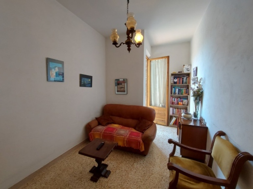 Apartment 78 sqm with garage and terrace close to the center ! - 4