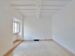 Apartment 62 sqm to renovate in the historical centre - 4