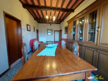 Apartment with panoramic view 132 sqm in a medieval historic building