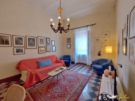 210 sqm apartment with private courtyard