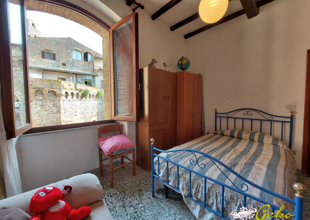 Sale Apartments San Gimignano - Flat 73 sm with enchanting view on historical centre Locality 