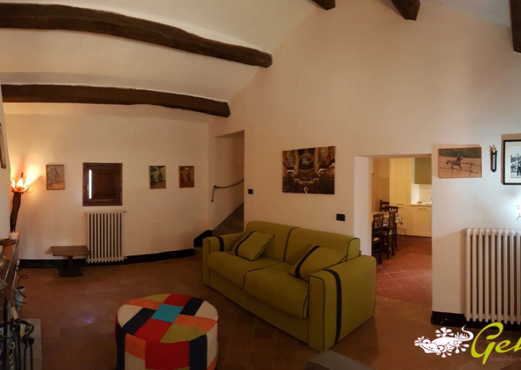 Sale Cottages and Farmhouses San Gimignano - Farm house in San Gimignano with land Locality 