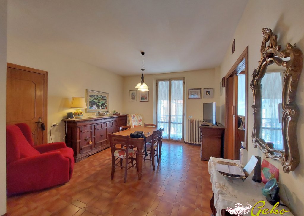 Sale Semi-Independent San Gimignano - Terraced with 4 bedrooms garden and garage Locality 