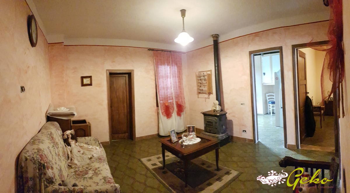 Sale Apartments Gambassi Terme Incontorent With Giardino And